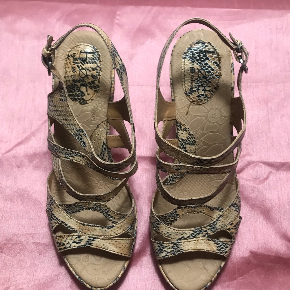 BOC Wedge Sandals. - Picture 5 of 8